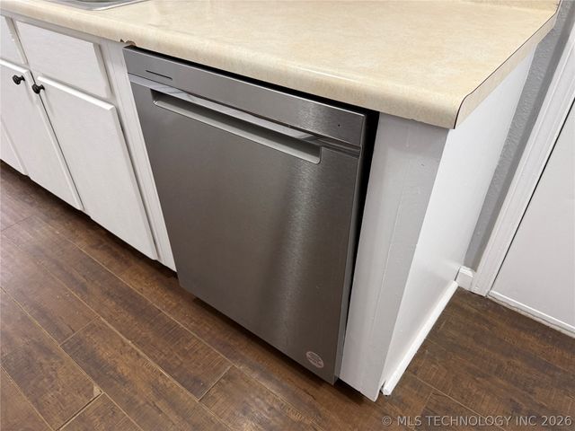 706 W Bushyhead, Nowata, OK 74048