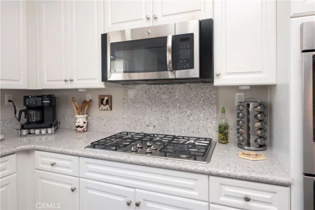 862 Corisante Court, Perris, CA 92571