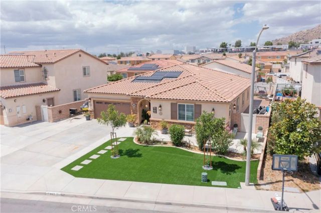 862 Corisante Court, Perris, CA 92571