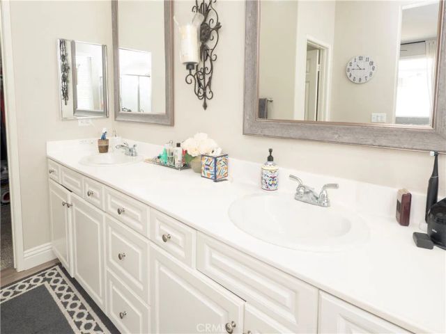 862 Corisante Court, Perris, CA 92571