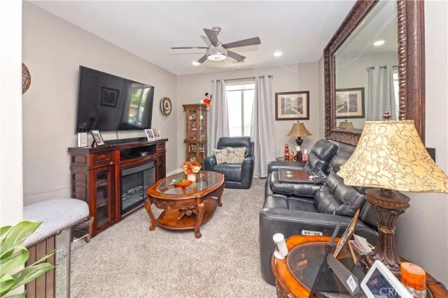 862 Corisante Court, Perris, CA 92571