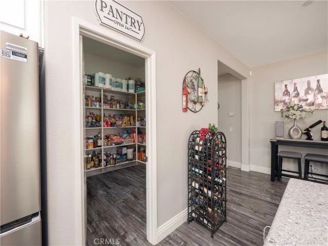 862 Corisante Court, Perris, CA 92571