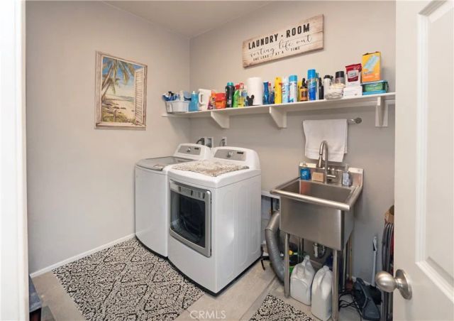 862 Corisante Court, Perris, CA 92571
