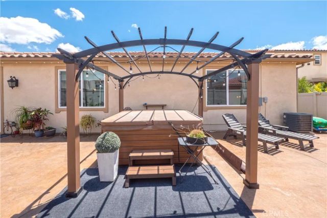 862 Corisante Court, Perris, CA 92571