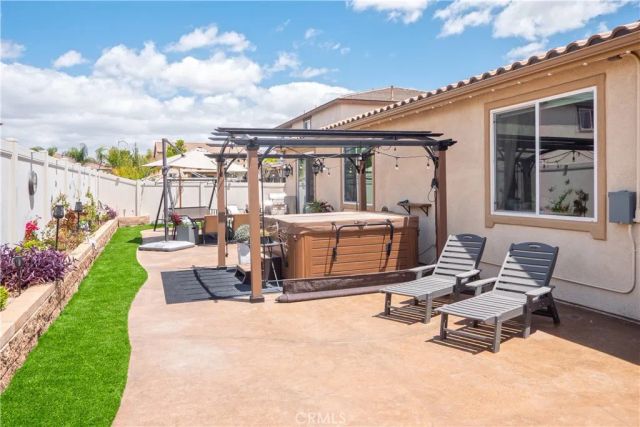 862 Corisante Court, Perris, CA 92571