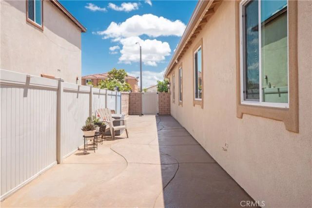 862 Corisante Court, Perris, CA 92571