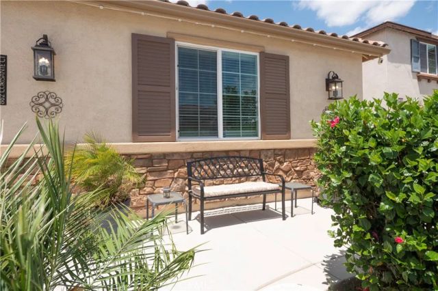862 Corisante Court, Perris, CA 92571
