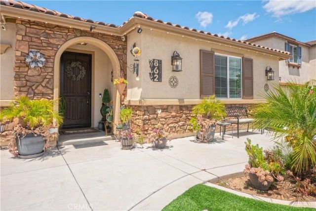 862 Corisante Court, Perris, CA 92571