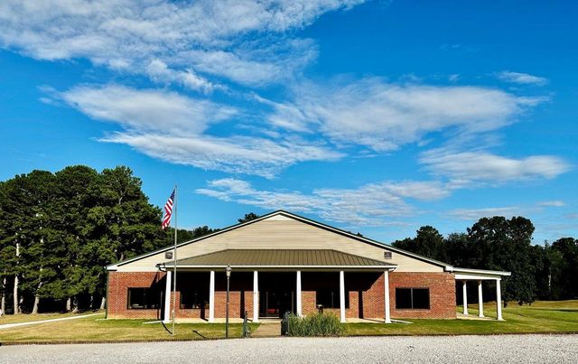 19 PEARL PKY, Iuka, MS 38852