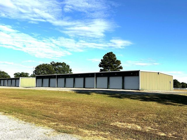 19 PEARL PKY, Iuka, MS 38852