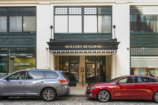 23-33 Middle Street 11, Lowell, MA 01852