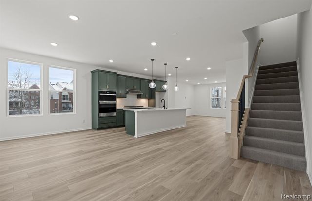 42900 Atwood Avenue, Novi, MI 48375