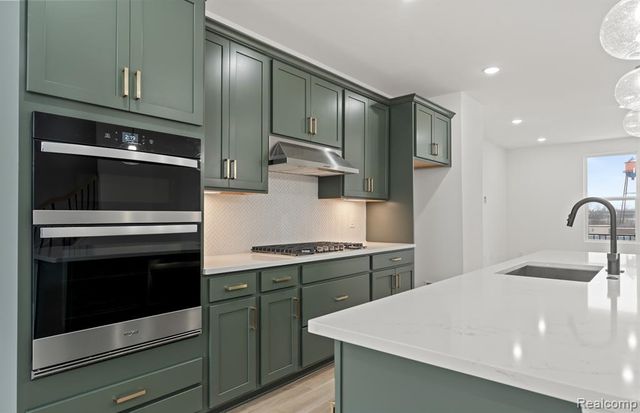 42900 Atwood Avenue, Novi, MI 48375