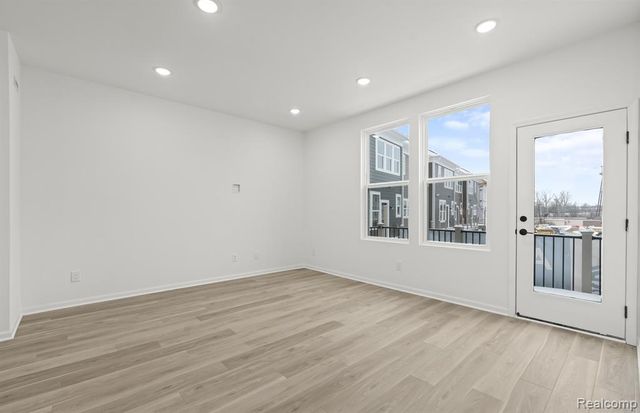 42900 Atwood Avenue, Novi, MI 48375