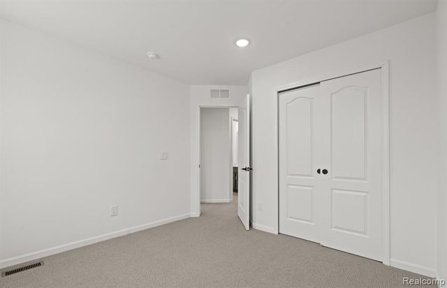 42900 Atwood Avenue, Novi, MI 48375