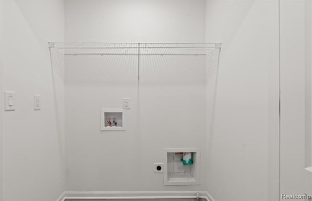 42900 Atwood Avenue, Novi, MI 48375