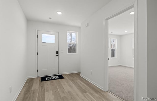 42900 Atwood Avenue, Novi, MI 48375