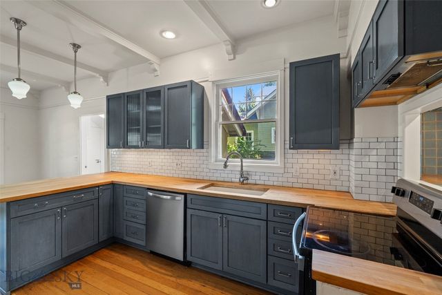 902 S 3rd Avenue, Bozeman, MT 59715