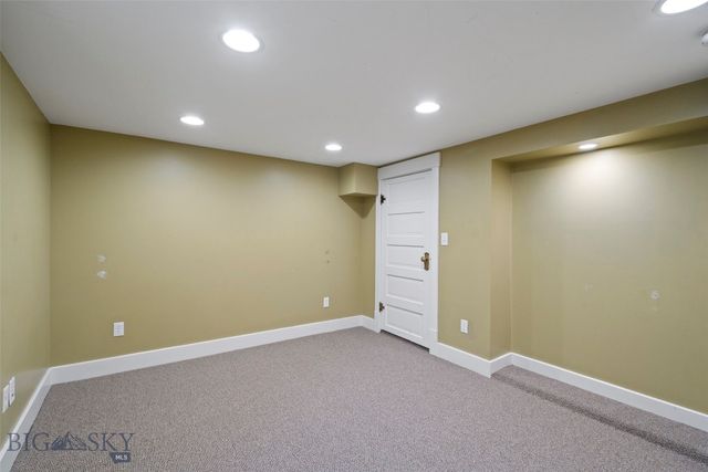 902 S 3rd Avenue, Bozeman, MT 59715