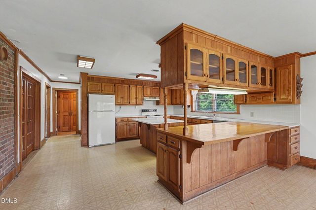 5529 Hollow Hill Road, Liberty, NC 27298