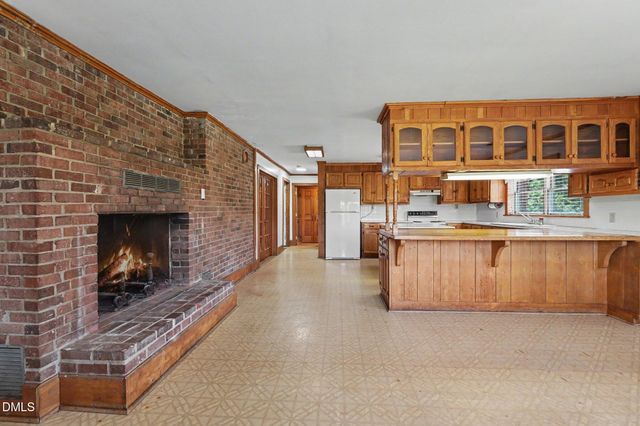 5529 Hollow Hill Road, Liberty, NC 27298
