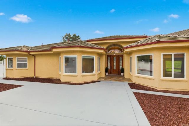 941 Morro Road, Fallbrook, CA 92028