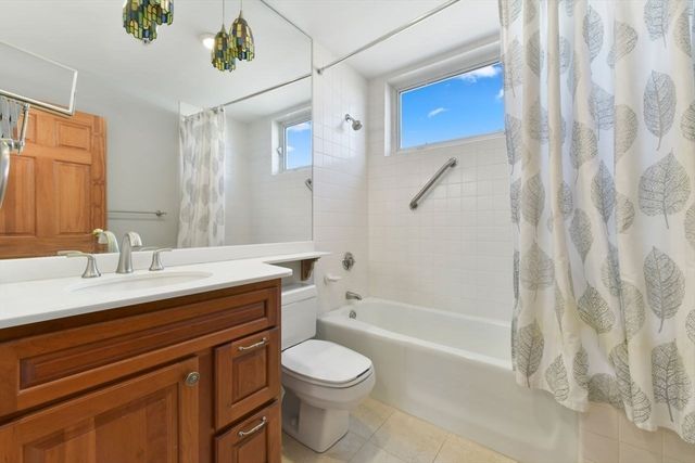 6 Canal Park 605, Cambridge, MA 02141