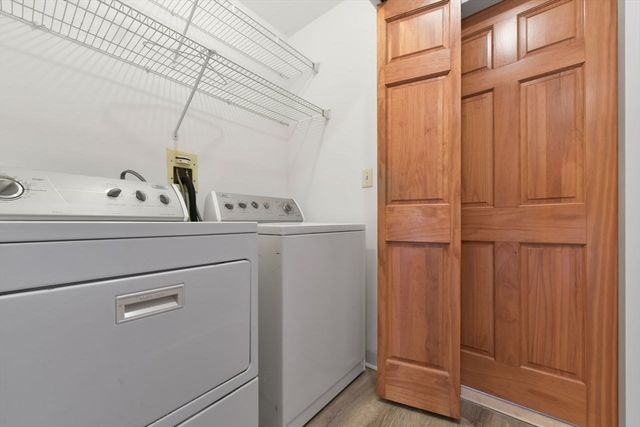 6 Canal Park 605, Cambridge, MA 02141