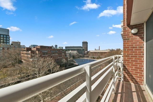 6 Canal Park 605, Cambridge, MA 02141