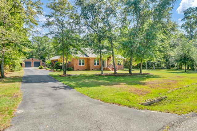 1092 Millies Way Drive, Moncks Corner, SC 29461