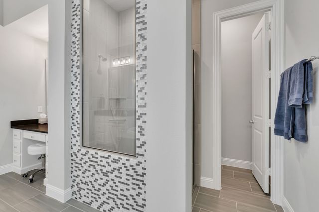 8516 Autumn Lake Trail, Mckinney, TX 75071