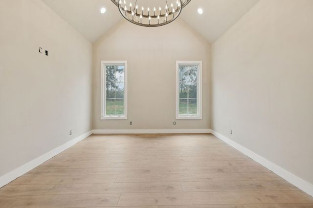 375 Chestnut Oak Avenue, Smithville, TN 37166