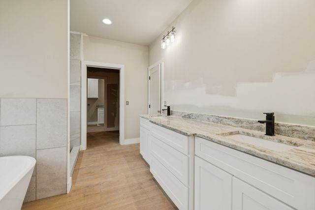 375 Chestnut Oak Avenue, Smithville, TN 37166