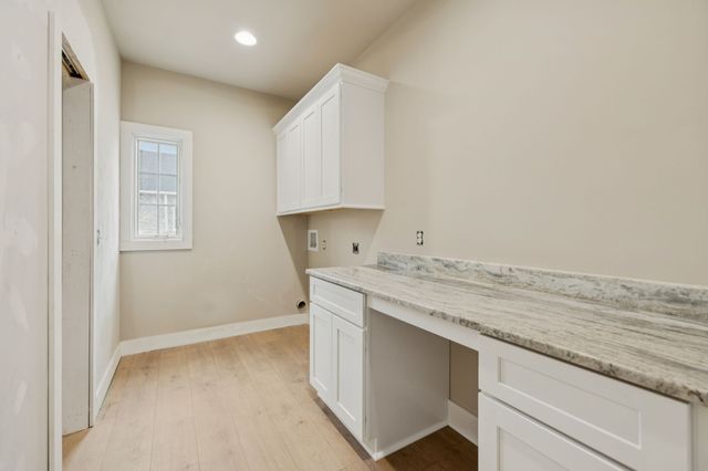 375 Chestnut Oak Avenue, Smithville, TN 37166
