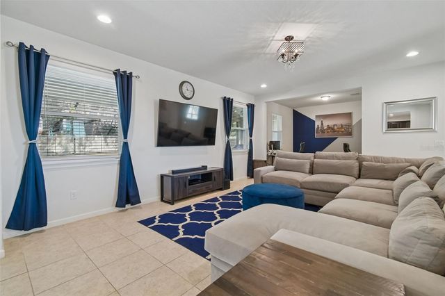 2604 VALLEY SUNSET LANE, Valrico, FL 33594