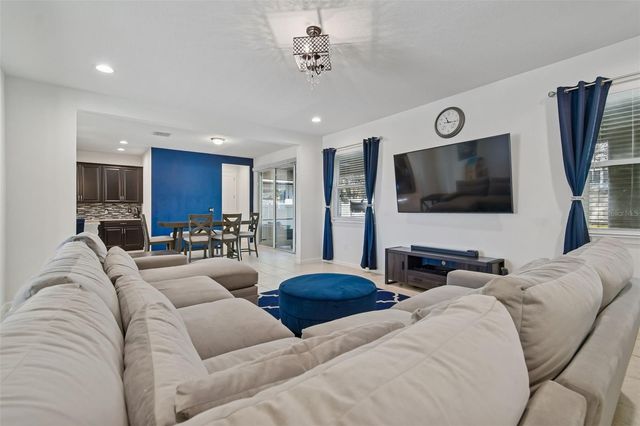 2604 VALLEY SUNSET LANE, Valrico, FL 33594