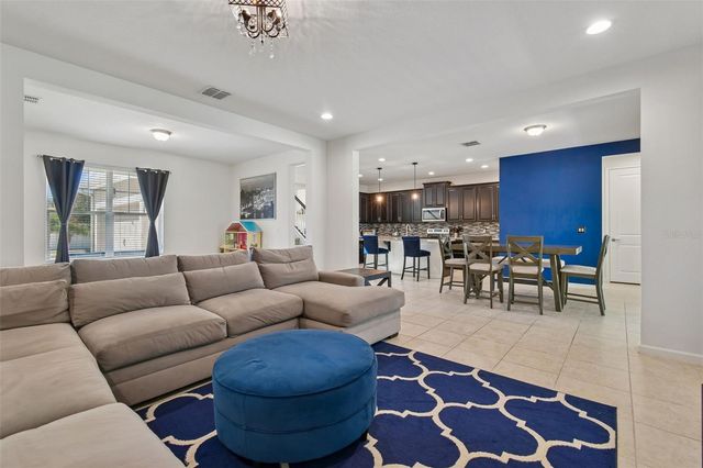 2604 VALLEY SUNSET LANE, Valrico, FL 33594