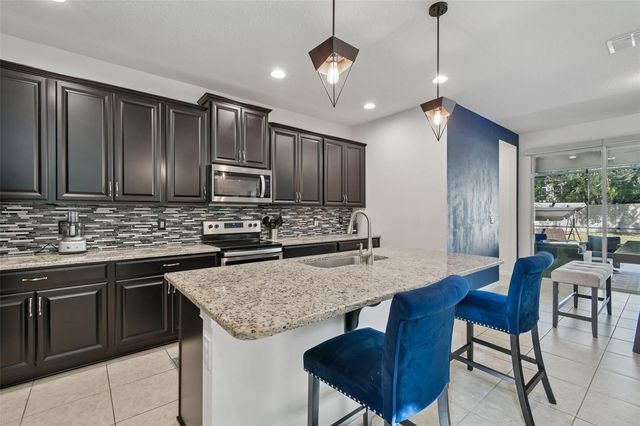 2604 VALLEY SUNSET LANE, Valrico, FL 33594