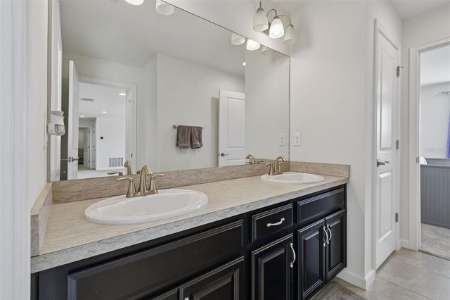 2604 VALLEY SUNSET LANE, Valrico, FL 33594