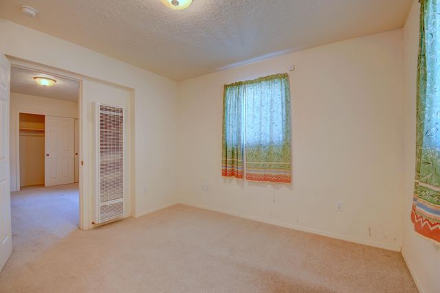 1417 Wheeler Avenue SE, Albuquerque, NM 87106