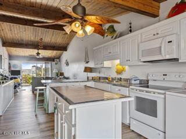 201 Freeman Lane A, Atlantic Beach, NC 28512