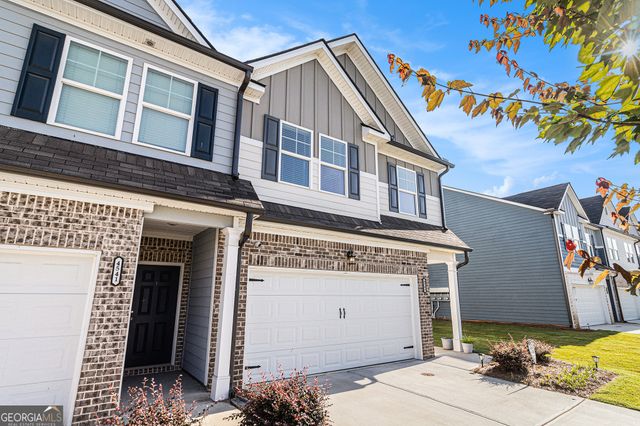 4545 Bishops Lane, Oakwood, GA 30566