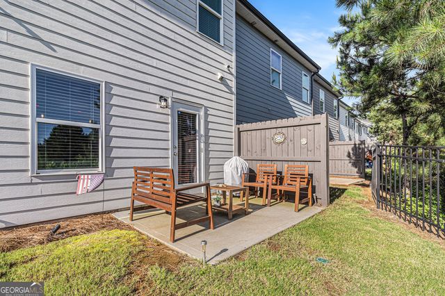 4545 Bishops Lane, Oakwood, GA 30566