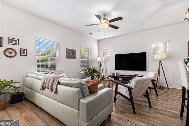 4545 Bishops Lane, Oakwood, GA 30566