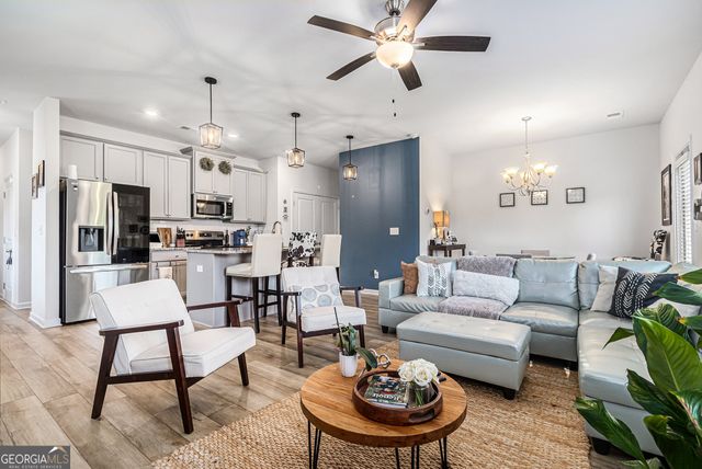 4545 Bishops Lane, Oakwood, GA 30566