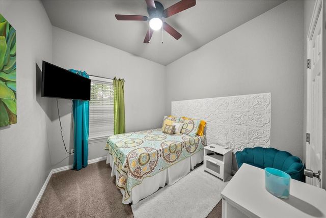 5312 Black Hawk Street, Dallas, TX 75212