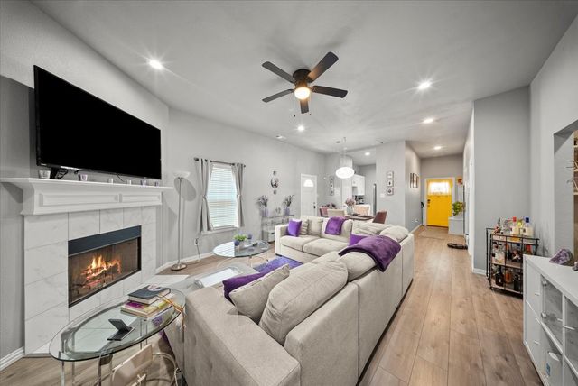 5312 Black Hawk Street, Dallas, TX 75212