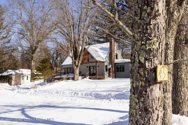 45 Shivertown Road, New Paltz, NY 12561