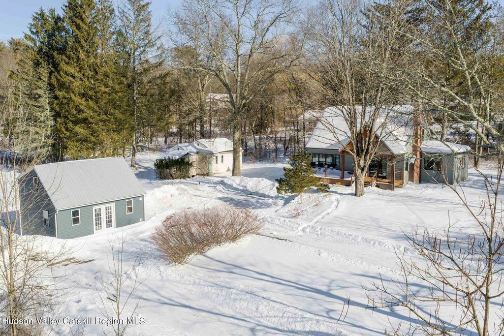 45 Shivertown Road, New Paltz, NY 12561