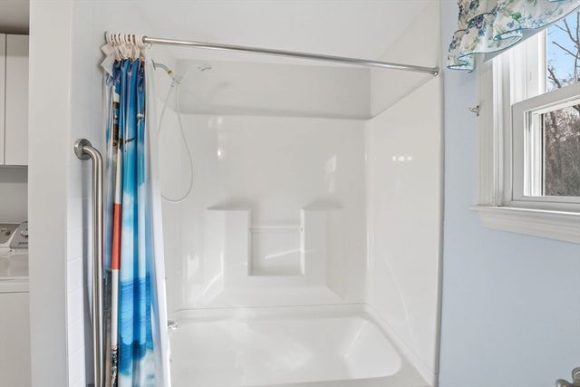 58 Colburn Rd, Charlton, MA 01507